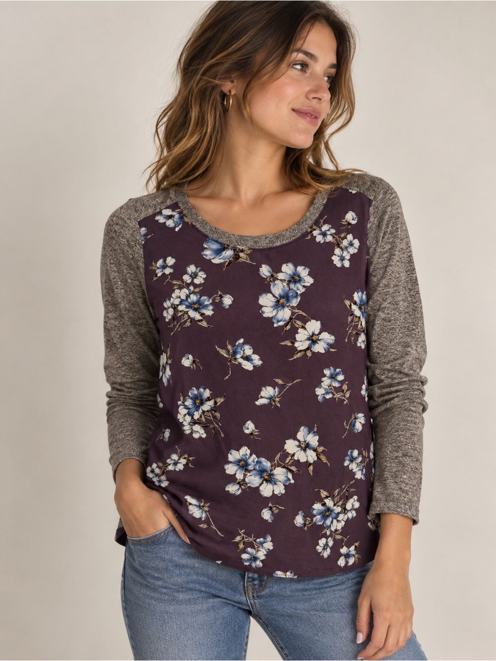 Kaileigh Plum Floral Gray Top with Taupe Long Sleeves Size Small